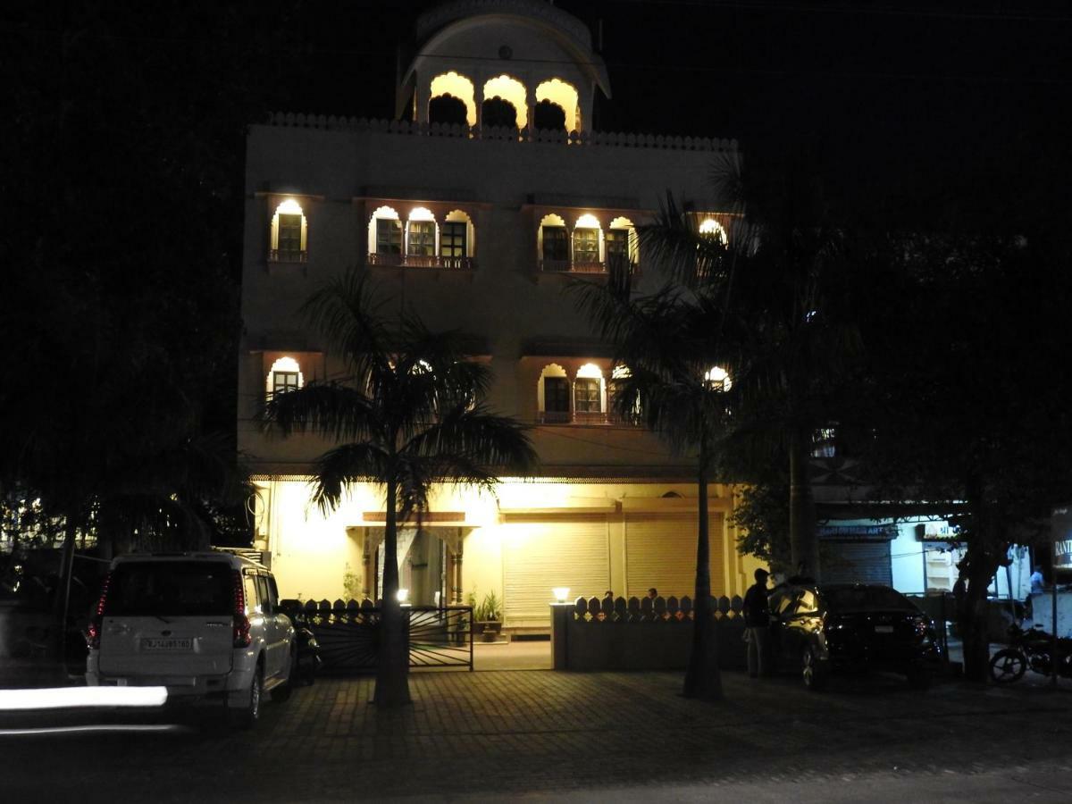 Hotel Ranthambore Haveli 萨瓦伊马多普尔 外观 照片